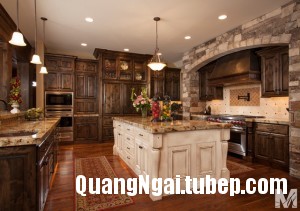 traditional-kitchen-cabinets 47